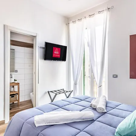 House Superior - & Elegant Design Apartment Bacoli